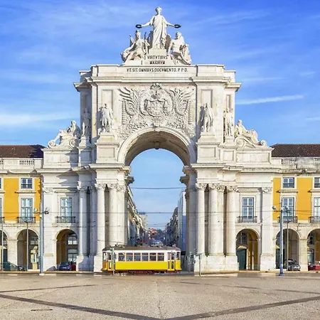 ゲストハウス Room In Apartment - Theorynomadrooms Family Up One - Center Lisbon *
